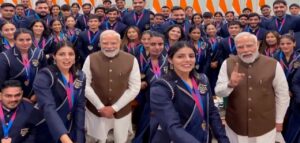 “যে খেলে, সে-ই বিকশিত হয়!” গ্লাসগো কমনওয়েলথ গেমসে জয়ী তারকাদের নিয়ে কী বার্তা দিলেন প্রধানমন্ত্রী?