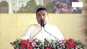 “টাকা দেব, পরিবার চাইলে কি ১০ লক্ষ দেওয়া যায় না?” অভয়া কাণ্ডে মমতার পুরনো মন্তব্য মনে করিয়ে তীব্র আক্রমণ শুভেন্দুর