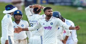 শ্রীলঙ্কাকে হোয়াইটওয়াশ করতে বাধা স্রেফ ৪টি উইকেট! পঞ্চম দিনে কি ইতিহাস গড়তে পারবে রোহিত-গিলের দল?