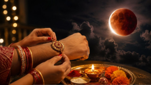 রক্ষাবন্ধনের দিনেই চন্দ্রগ্রহণ! অশুভ ছায়া কাটাতে এই ৫টি জিনিস দান করলেই মিলবে ভাগ্য বদলের সুযোগ?