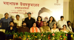 মহানায়কের জন্মশতবর্ষে বসছে তারার মেলা! চারদিনের মেগা উৎসবে টলিপাড়ায় কীসের এত তোলপাড়?