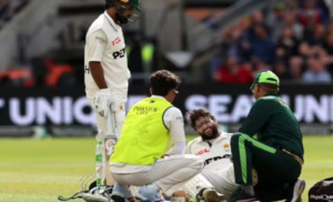 জেন্টলম্যানস গেমে চরম লজ্জা! ভুয়ো চোটের অভিযোগে আইনজীবী নিয়োগ করতে বাধ্য হলেন পাক ক্রিকেটার!