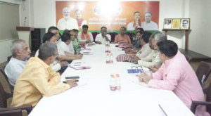 পুরভোটে হঠাৎ আসা দলবদলুদের জন্য কি বন্ধ প্রার্থীপদের দরজা? বিস্ফোরক মন্তব্য শমীক ভট্টাচার্যের!