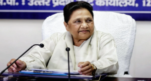 ‘আমার মতো অবিবাহিত না হলে কাউকে রাখতাম না!’ রাজনীতিতে পরিবারবাদ নিয়ে বিস্ফোরক মন্তব্য মায়াবতীর