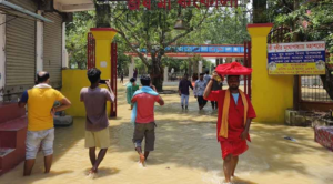 কোপাই নদীর জল বাড়তেই জলের তলায় কঙ্কালীতলা মন্দির চত্বর! কোথায় হচ্ছে মা পুজো?