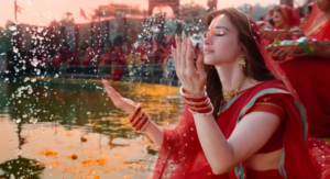 বলিউডের পর্দায় প্রথমবার ছট পুজোর জাদুকরি মুহূর্ত! তমান্না-সিদ্ধার্থের কোন ছবি কাঁপাতে চলেছে বক্স অফিস?