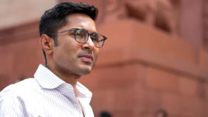রাতের ক্যামাক স্ট্রিটে চরম উত্তেজনা! অভিষেক বন্দ্যোপাধ্যায়ের অফিসে রহস্যজনক অনুপ্রবেশে শিউরে উঠবে রাজ্য!