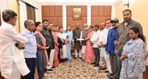 মমতাকে ধাক্কা দিয়ে দলত্যাগ ২০ সাংসদের! সুপ্রিম কোর্টে টেনে নিয়ে গিয়েও কোন ফাঁদে পড়ল তৃণমূল?