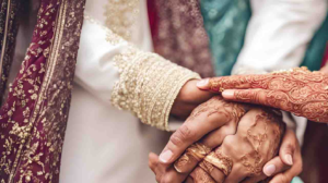 পাকিস্তানে ফের নারকীয় অত্যাচার! দুই নাবালিকা হিন্দু বোনকে জোর করে ধর্মান্তরিত করে বিয়ে দেওয়ার ঘটনায় তোলপাড়