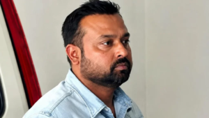 ৮৮ ঘণ্টার টানা জেরা! অভিষেক বন্দ্যোপাধ্যায়ের আপ্তসহায়কের মুখে বিস্ফোরক স্বীকারোক্তি?