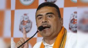 বাঙালি হিন্দুর হোমল্যান্ড ভুলিয়ে দেওয়া যাবে না!’ গণেশ পুজোর মঞ্চ থেকে সরাসরি হুঙ্কার শুভেন্দুর!