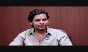 মাথা ফাটানোর অহংকার নিমেষেই উধাও! যন্তর মন্তরে আন্দোলনকারীর বাবাকে মারধরে অবশেষে জালে ইনফ্লুয়েন্সার স্বতন্ত্র