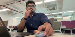 বেতন দেড় লক্ষ পেরোলেই চাকরি বদল বোকামি! পুনের যুবকের ভাইরাল পোস্ট চোখ খুলবে আপনার