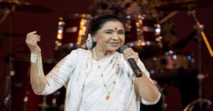 আশা নেই তো কী হয়েছে, জন্মদিনে এল জাদুকরী উপহার! কিংবদন্তি শিল্পীর শেষ গান শুনে কেঁদে ভাসলেন ভক্তরা!
