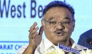 অনুপম খেরের মাথায় চুল গজাবে, তবুও তৃণমূল আর ফিরবে না! বিস্ফোরক দাবি শমীক ভট্টাচার্যের