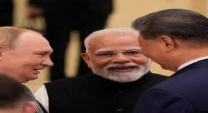 ‘ইয়ারো দোস্তি’! ব্রিকসের মঞ্চে হাত মেলালেন মোদী-পুতিন-জিনপিং, ভাইরাল ছবি ঘিরে শোরগোল