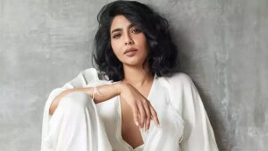‘সংস্কৃতি কি কেবল নারীর ক্লিভেজে সীমাবদ্ধ?’ ট্রোলারদের মুখে সপাট জবাব দিয়ে বিস্ফোরক অভিনেত্রী ঐশ্বর্য লক্ষ্মী