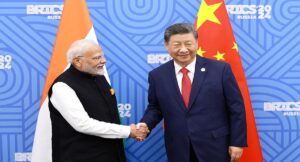 ‘সিগন্যালহীন রাস্তার মতো দুনিয়া!’ ব্রিকসের মঞ্চ থেকে পশ্চিমি বিশ্বকে তুলোধোনা চিনের প্রেসিডেন্ট শি জিনপিংয়ের