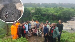 সেলফি তোলার নেশাই কাল! ১৫০ ফুট উঁচুতে জলপ্রপাতের পাথরে আটকে পড়া ৪ যুবককে যেভাবে বাঁচাল এসডিইআরএফ