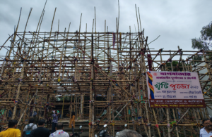 আইনি জটিলতার বড় ধাক্কা কাটিয়ে অবশেষে স্বস্তি! ১০৮ বছরে পা দিয়ে কোন চমক আনছে বাগবাজার সর্বজনীন?