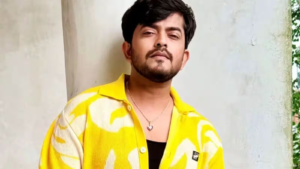 “রোজ কান্না পেত, তবুও…” বিগ বস থেকে বেরিয়েই কোন গোপন সত্যি ফাঁস করলেন সায়ক চক্রবর্তী?