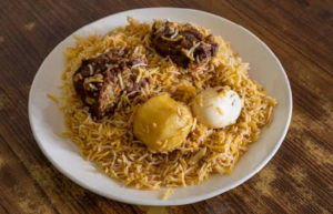 হায়দরাবাদি বা লখনউই নয়! বলুন তো কলকাতার বিরিয়ানিতে প্রথম কে আলু দিয়েছিলেন? চমকে দেবে আসল ইতিহাস