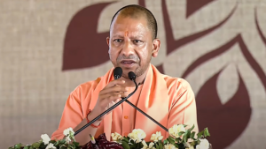 ত্রাণ বিলি ও জমির পাট্টা দেওয়ার ঘোষণা! উত্তরপ্রদেশের ভয়াবহ বন্যা পরিস্থিতি পরিদর্শনে মুখ্যমন্ত্রী যোগী