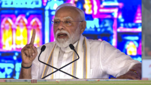 PM Modi Security: মোদীর মুম্বই সফরের আগে বিরাট নিরাপত্তা বিঘ্ন! বন্দুক ও ভুয়ো PMO আইডি সহ গ্রেফতার যুবক