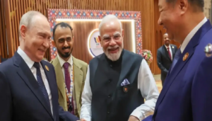 পুতিন-জিনপিংয়ের পাশে দাঁড়িয়ে থাকা এই রহস্যময় যুবক কে? যাঁর দিকে এখন গোটা দেশের নজর!