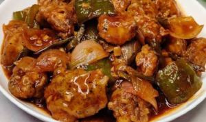 বাঙালির আবেগের চিলি চিকেনের আসল জন্ম কোথায় জানেন? রইল রেস্তোরাঁ স্টাইলে বানানোর সহজ সিক্রেট রেসিপি