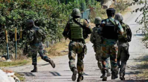 ভারী বৃষ্টি উপেক্ষা করে জম্মু-কাশ্মীরে বড় সাফল্য, এনকাউন্টারে খতম পাকিস্তানের দুই জইশ জঙ্গি