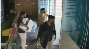ভোররাতে অভিষেক বন্দ্যোপাধ্যায়ের ক্যামাক স্ট্রিটের অফিসে রহস্যজনক হানা! ৬ জনকে গ্রেফতারের পর চাঞ্চল্যকর তথ্য দিল পুলিশ