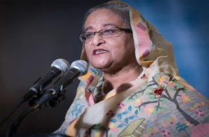 শেখ হাসিনাসহ ৩০ জনের বিরুদ্ধে কড়া পদক্ষেপ! ১৩ দিনের মধ্যে ট্রাইব্যুনালে হাজিরের নির্দেশ, তুঙ্গে রাজনৈতিক চর্চা