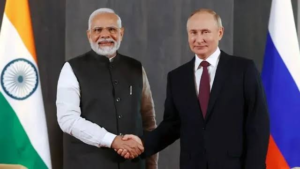 রাশিয়া সফরে সেনাপ্রধান! তড়িঘড়ি বড় প্রতিরক্ষা চুক্তি পাকা করতেই কি এই মেগা কূটনৈতিক পদক্ষেপ?