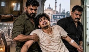 মোবাইলের কিস্তি দিতে না পারায় চরম নির্যাতন! লখনউতে রক্ত বের করে নেওয়ার ঘটনায় শিউরে উঠলেন নেটিজেনরা