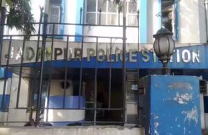 যাদবপুরে ভুয়ো ঠিকানায় রকেট গতিতে চলছে সাইবার কারবার! সিম কার্ড জালিয়াতিতে গ্রেফতার ৩।