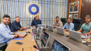 বিসিসিআইয়ের ওপর চাপছে নতুন আইনের ফাঁস! সুপ্রিম কোর্টের কড়া প্রশ্নে ঘুম উড়েছে ভারতীয় ক্রিকেট বোর্ডের?