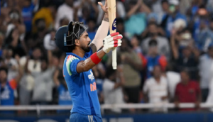 মাত্র ৮০ বলেই সেঞ্চুরি! ওয়েস্ট ইন্ডিজের বিরুদ্ধে বিধ্বংসী ইনিংসে ধোনি-যুবরাজকে ছাড়িয়ে গেলেন কে এল রাহুল