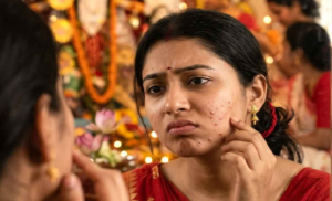 পুজোর সকালে গালে জেদি ব্রণর উৎপাত? পার্লার ছাড়াই নিমেষে ম্যাজিক দেখাবে রান্নাঘরের এই ৫ উপাদান!