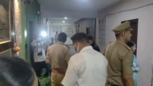 ঘরের ভেতর রাসায়নিক দিয়ে তৈরি হচ্ছিল কোটি কোটি টাকার হেরোইন! পুলিশি অভিযানে বানচাল বিশাল মাদক সিন্ডিকেট