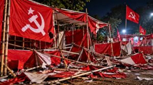 রাতের অন্ধকারে পুড়ল বামেদের বইয়ের স্টল!, গার্গী চট্টোপাধ্যায়ের হুঙ্কার,অস্বস্তিতে গেরুয়া শিবির