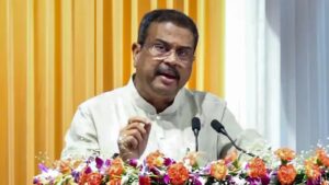 ‘বাংলাদেশের মতো ক্ষমতা দখলের ছক!’ পদত্যাগ করে প্রথমবার মুখ খুললেন ধর্মেন্দ্র প্রধান, নিশানায় সিজেপি ও রাহুল