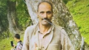 সার্ভিস রাইফেলসহ উধাও জম্মু ও কাশ্মীরের পুলিশ কর্মী! কিশতোয়ারে নিরাপত্তা বাহিনীকে কাঁপিয়ে দেওয়া ঘটনায় তোলপাড়