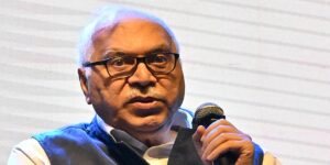 ‘কখনও নিখুঁত হতে পারে না ১০০ কোটির ডেটাবেস!’ নতুন সিদ্ধান্ত নিয়ে কমিশনকে তুলোধোনা প্রাক্তন সিইসি এস ওয়াই কুরেশির