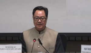 ভিডিও ক্লিপ ঘিরে তুলকালাম রাজনৈতিক মহলে! সেনার বিরুদ্ধে বিভ্রান্তিকর ভিডিও নিয়ে ক্ষোভে ফেটে পড়লেন কেন্দ্রীয় মন্ত্রী?