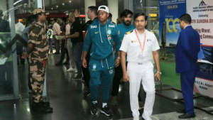 ৫০ বছর পর কলকাতার মাটিতে সাম্বা ঝড়! বিশ্বকাপ খেলা ব্রাজিল দল পা রাখতেই গগনচুম্বী উন্মাদনা শহরে